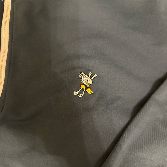 Winged Foot golf club Peter Millar Quarter-Zip Pullover - Picture 2 of 4
